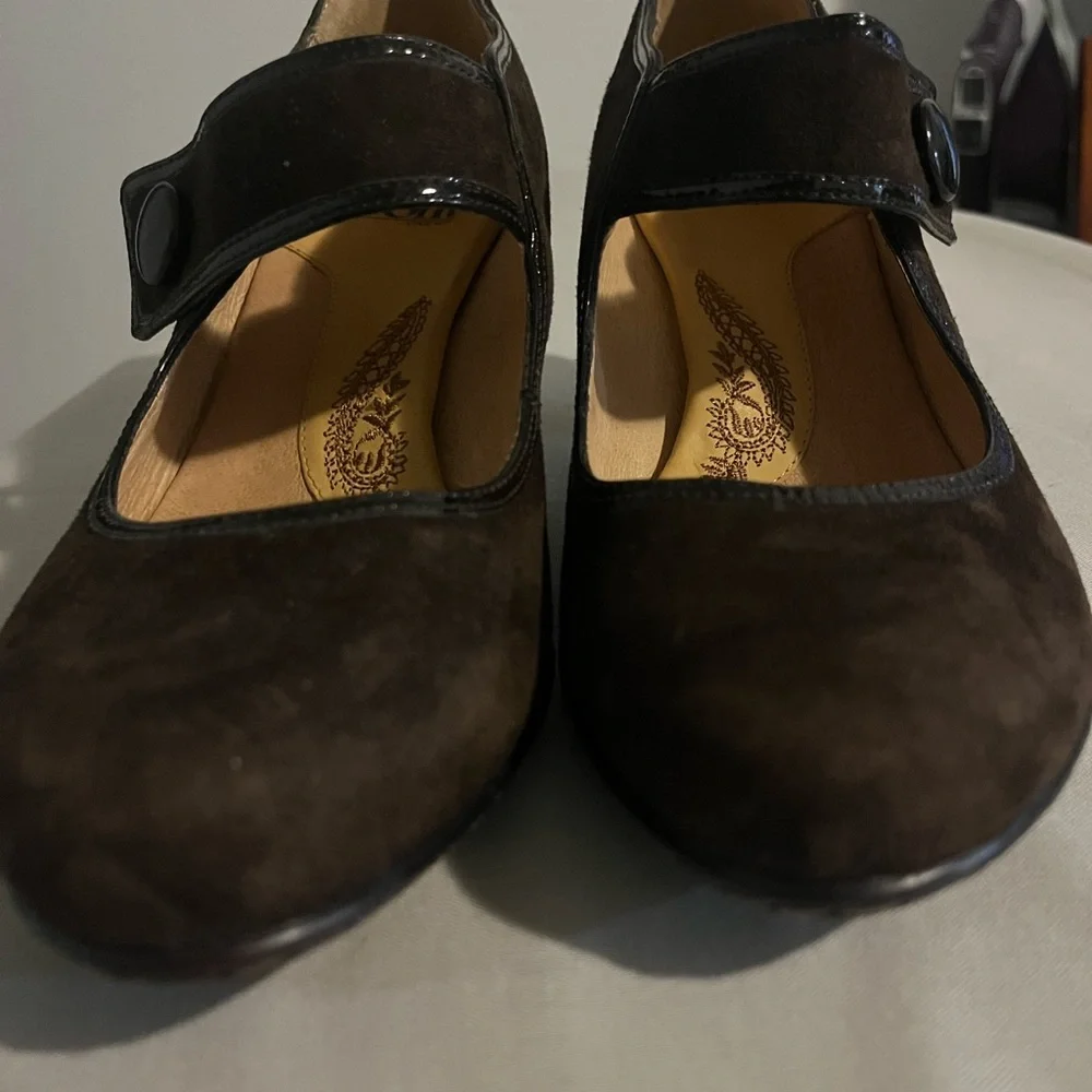 Sofft Womens Candra Suede Mary Jane Chocolate Size 8 - Picture 3 of 8